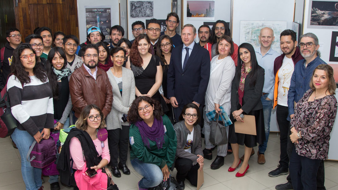 México y Rusia unidos por el Cosmos: Jornada de la Cosmonáutica en la UNAM